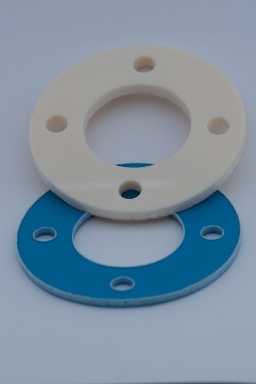 Flat thermoplastic polyurethane gasket